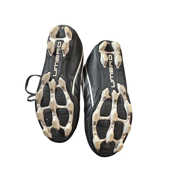 Umbro Soccer Cleats Black White Size 5‎ Youth Leather Football Shoes - Picture 6 of 7